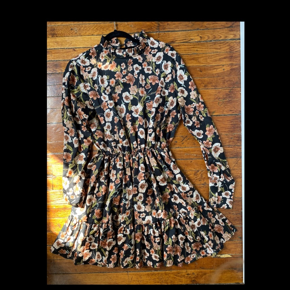 Gorgeous floral long sleeve dress from BYBLA